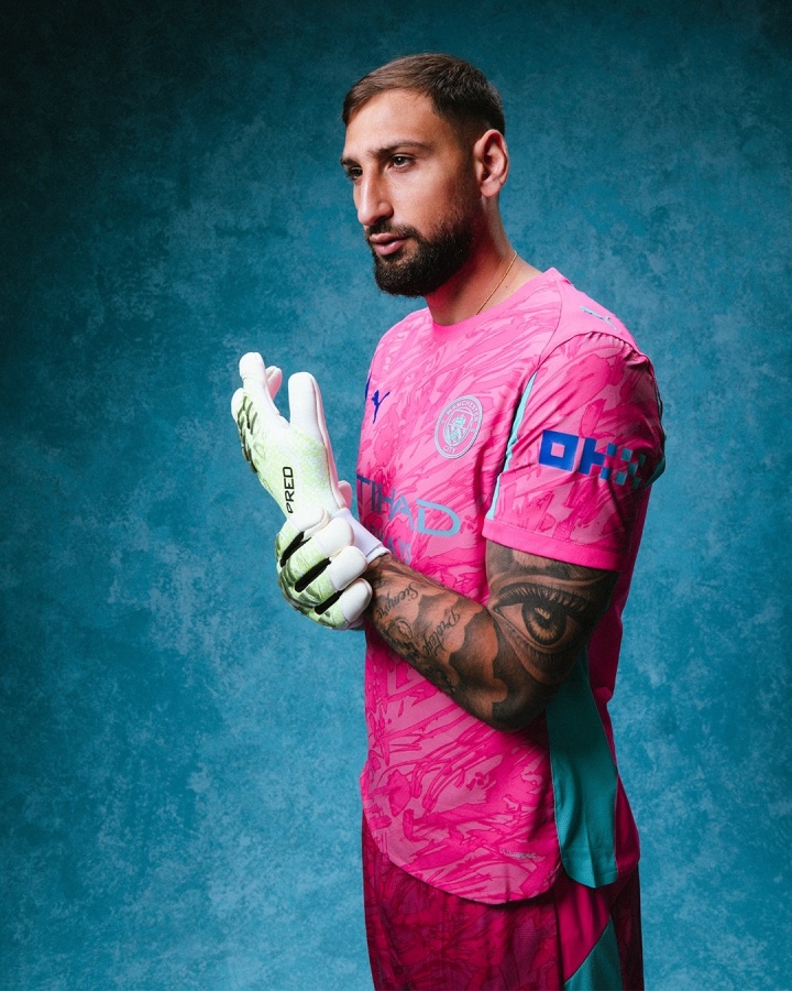 职业规划这块🤑26岁多纳鲁马10年赚8850万，曼城5年6500万+奖金